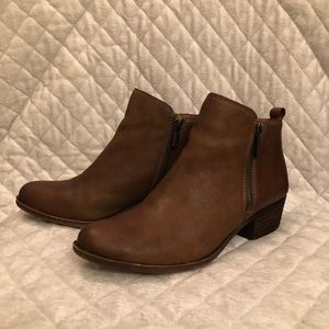 Lucky Brand Basel Ankle Boots in Brindle Brown 8.5